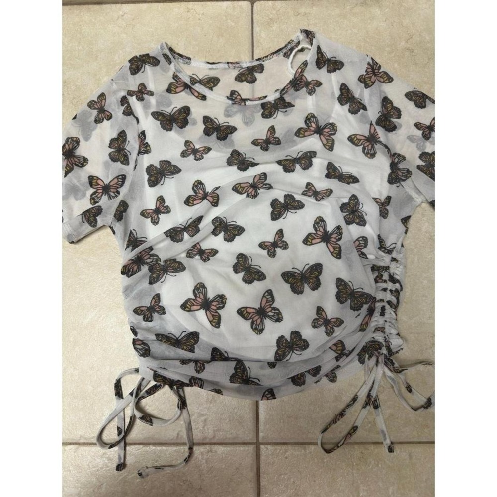 Hollister Butterfly Top, Size Medium